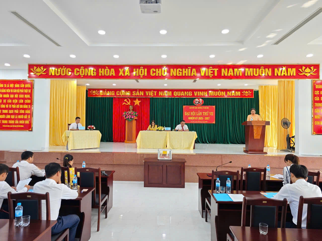 Tổ chức thành công Đại hội chi bộ nhiệm kỳ 2025 – 2027, hướng đến Đại hội Đảng bộ Ban Quản lý Khu kinh tế Phú Yên nhiệm kỳ 2025 – 2030